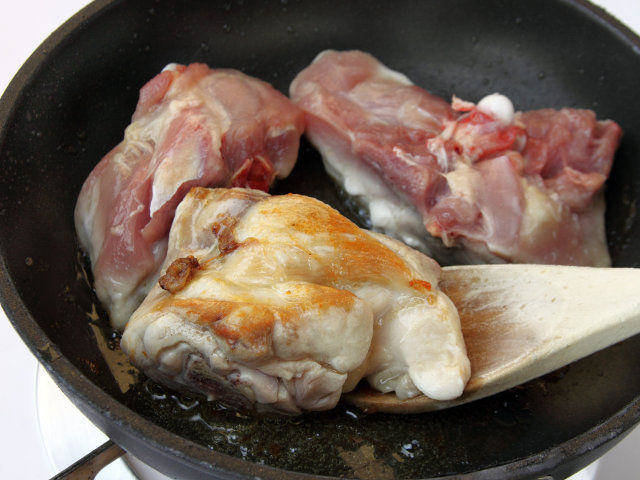 Ricetta Pollo con ortaggi e salsa cremosa - Step 2