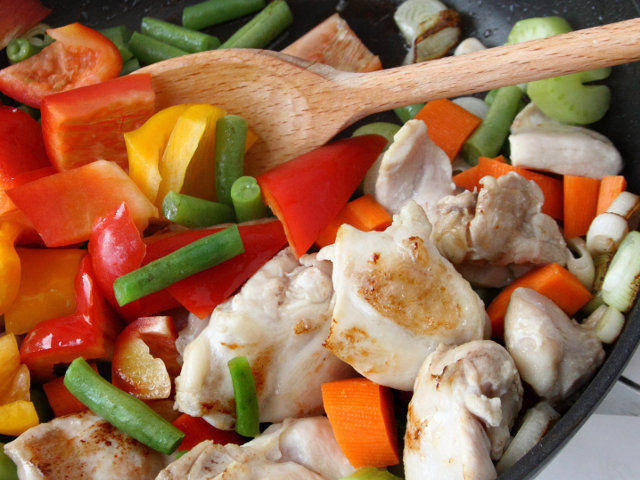 Ricetta Cous cous con pollo e verdure - Step 2