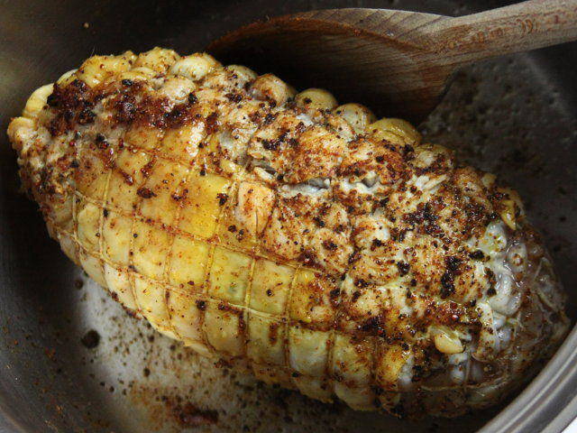 Ricetta Arrosto di pollo al latte speziato - Step 2