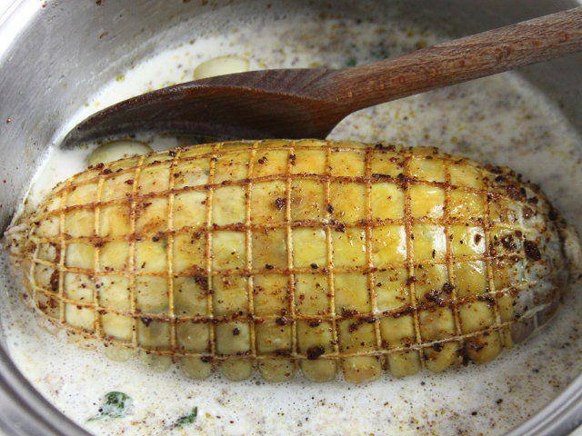 Ricetta Arrosto di pollo al latte speziato - Step 4