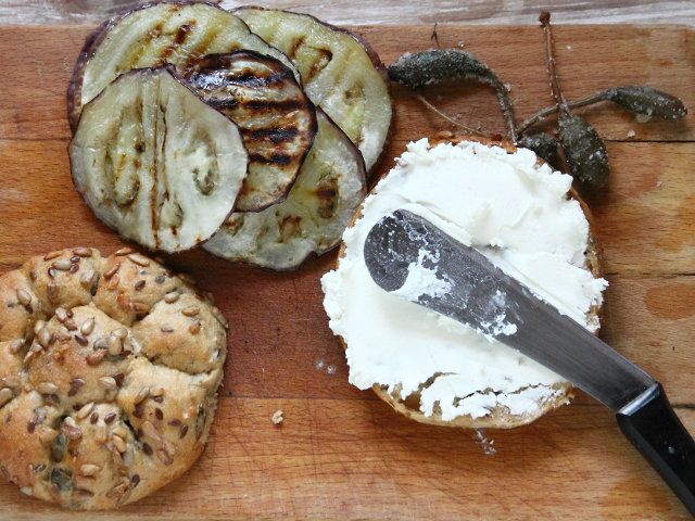 Ricetta Hamburger mediterranei - Step 4