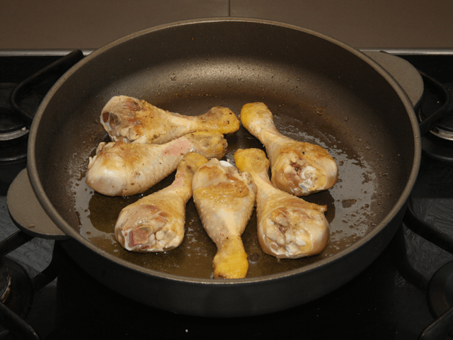 Come cuocere le cosce di pollo
