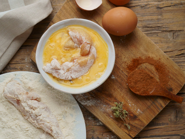 Ricetta Filetti di pollo fritti - Step 3