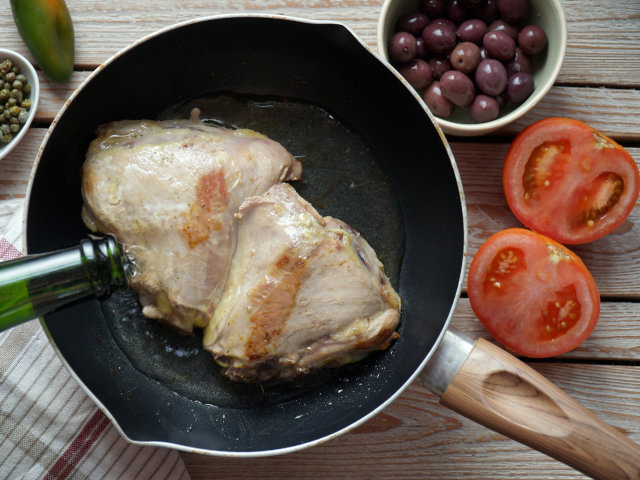Ricetta Pollo alla puttanesca - Step 1