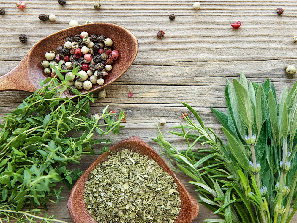 Erbe aromatiche per il pollo